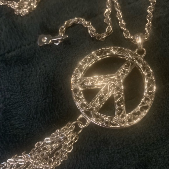 Show your inner peace. Be Namaste ready.  ☮️ necklace,  🎸 closure. - Picture 3 of 4